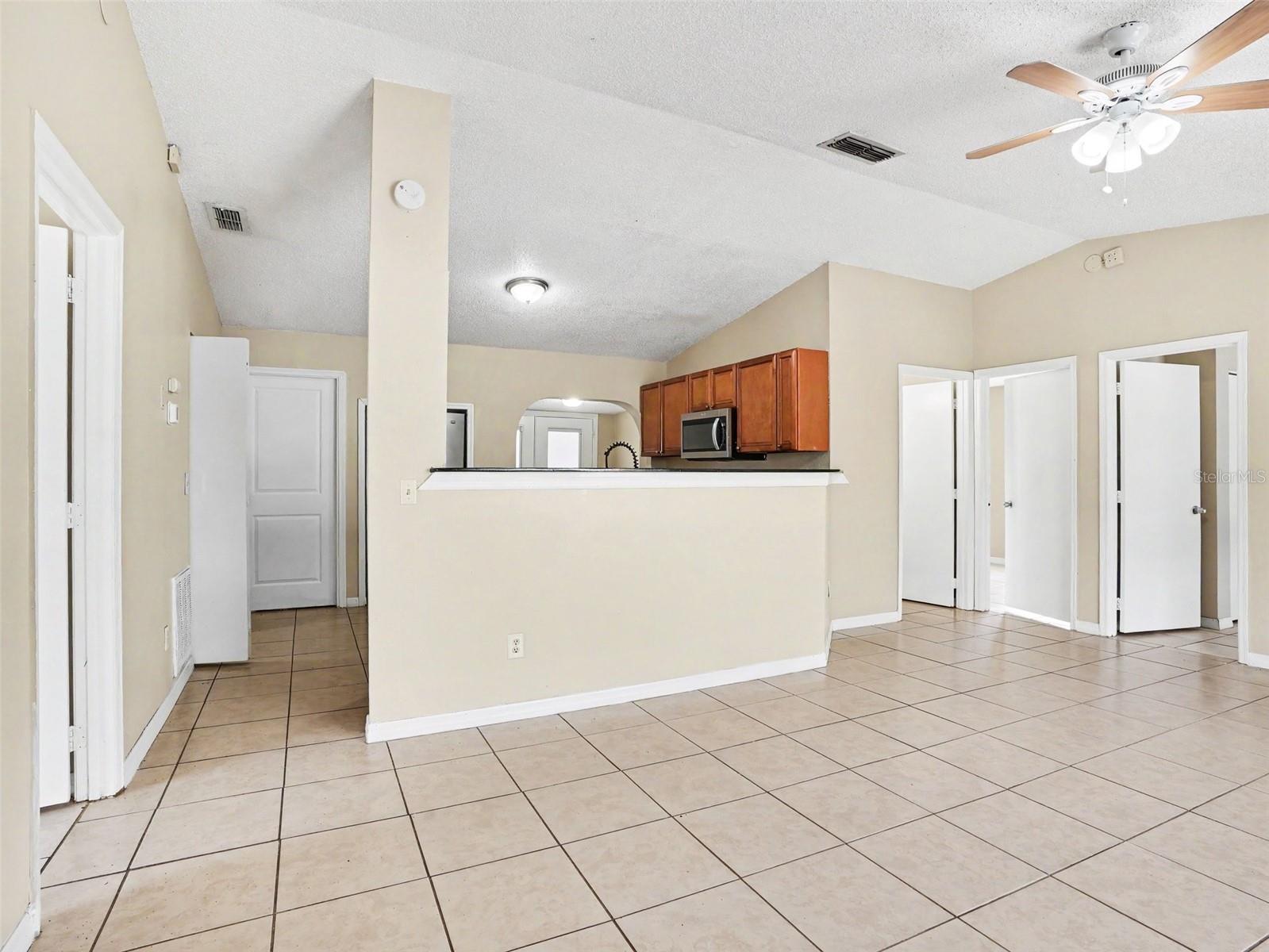 12 HERRING COURT