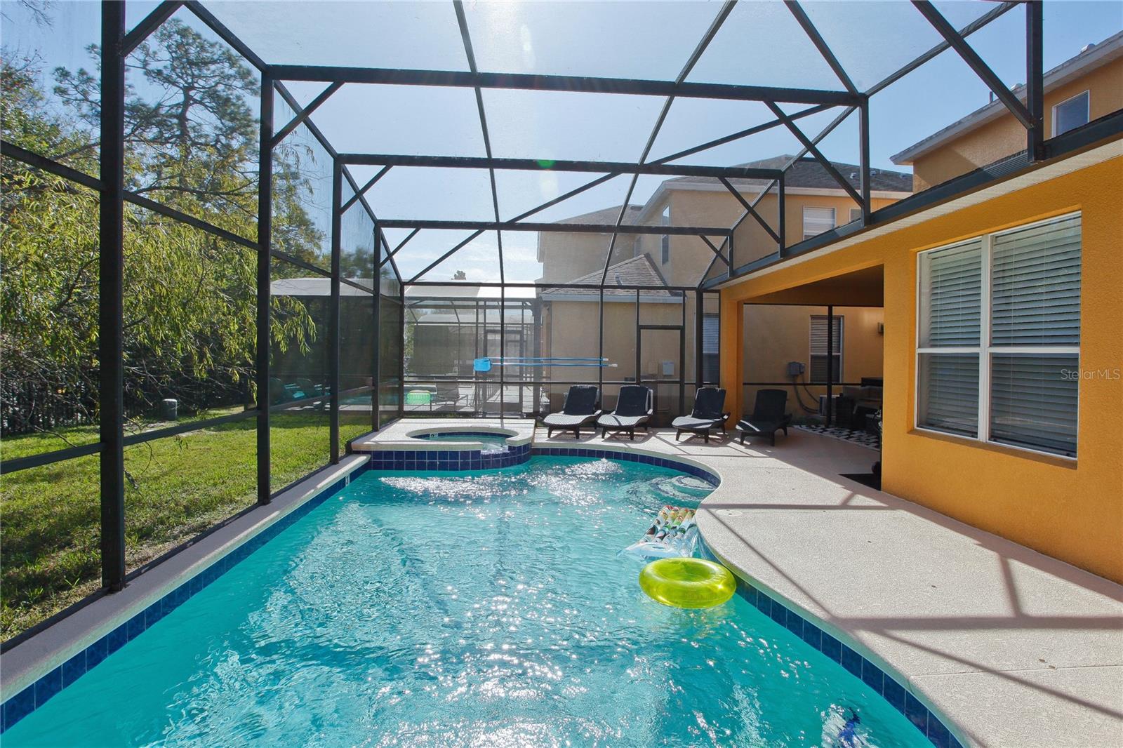 231 LAS FUENTES DRIVE