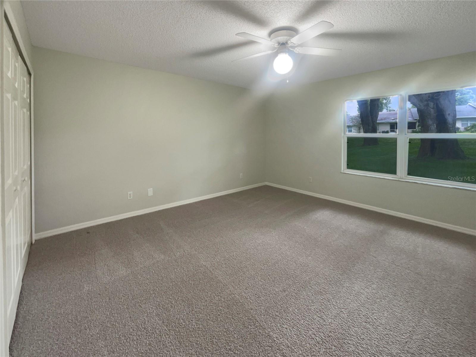 TOWNHOMES VILLAGE - Residential