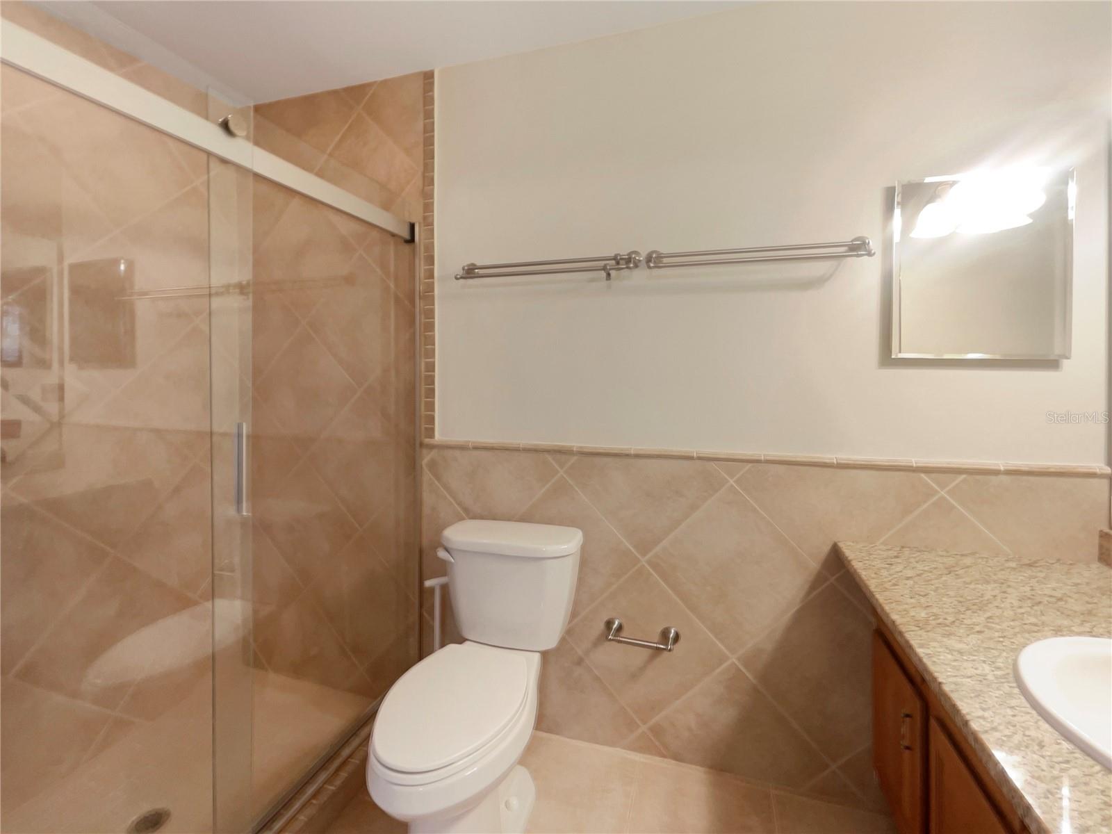 TOWNHOMES VILLAGE - Residential