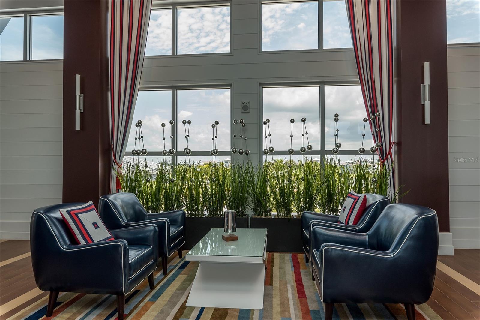 MANGROVE WALK ON HARBOUR ISLE PH 6 - Residential