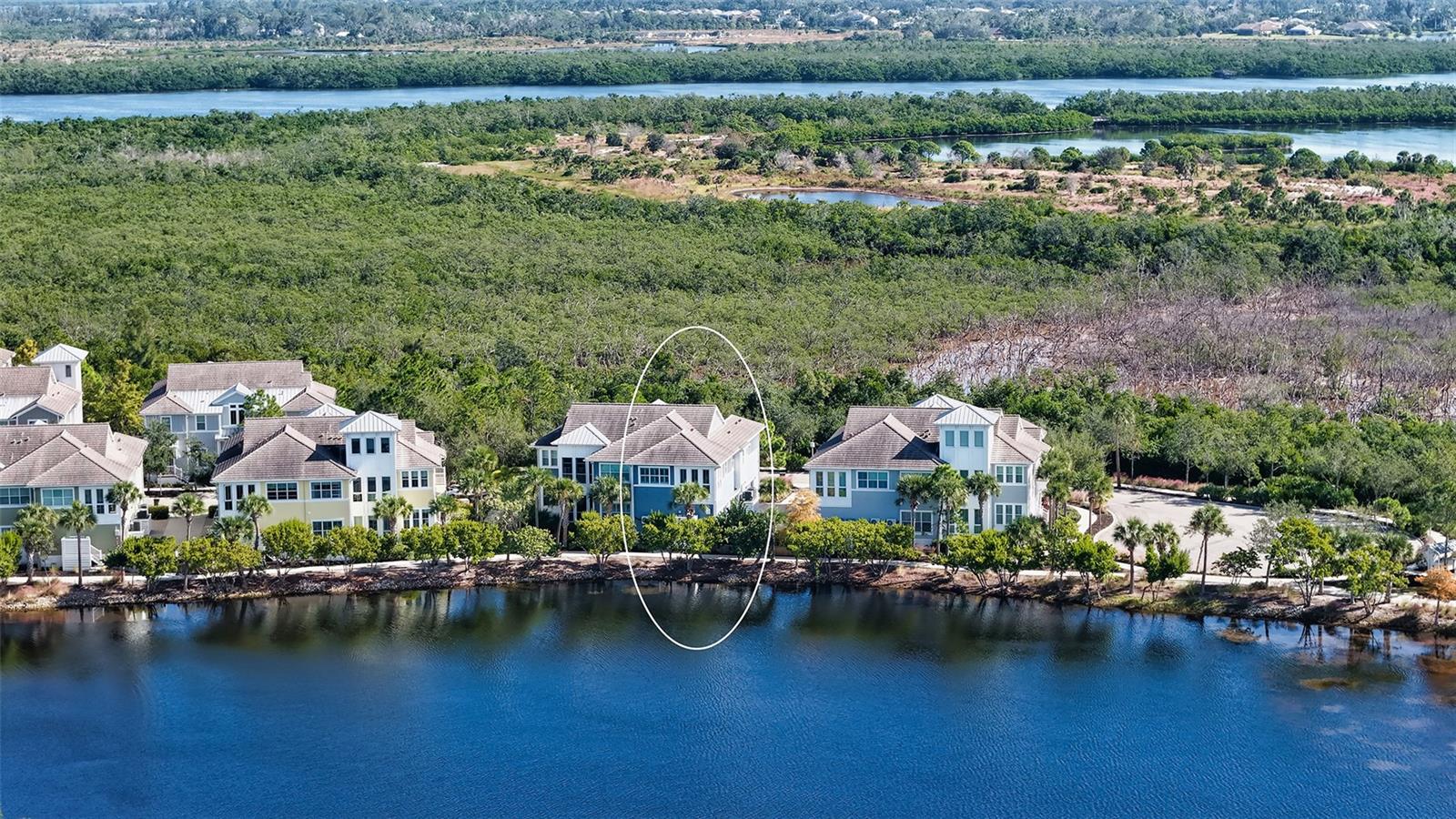 MANGROVE WALK ON HARBOUR ISLE PH 6 - Residential