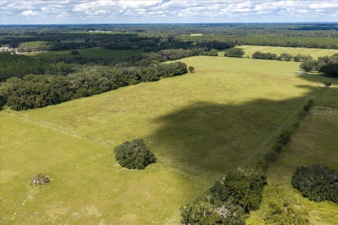 Tiny photo for SE 215th Avenue, Morriston, FL 32668 (MLS # OM732936)
