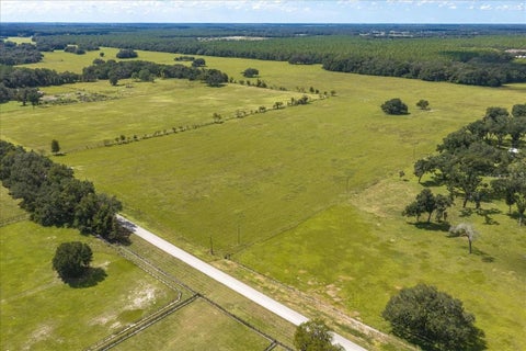 Photo of SE 215th Avenue, Morriston, FL 32668 (MLS # OM732936)