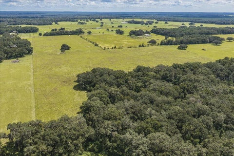 Tiny photo for SE 215th Avenue, Morriston, FL 32668 (MLS # OM732936)