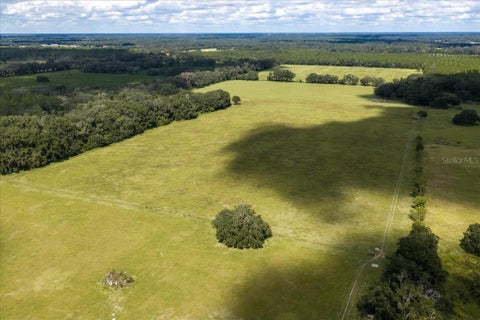 Tiny photo for SE 215th Avenue, Morriston, FL 32668 (MLS # OM732936)
