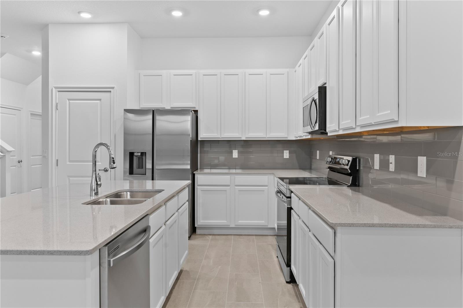 WATERSONG PHASE TWO - Residential