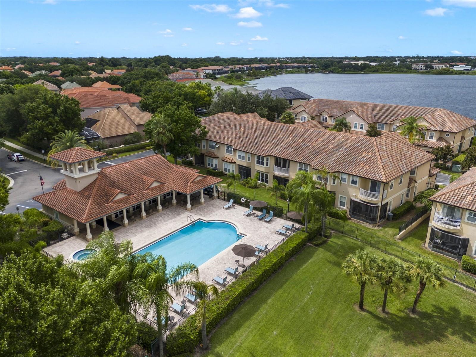 VIZCAYA HEIGHTS CONDO 08 - Residential