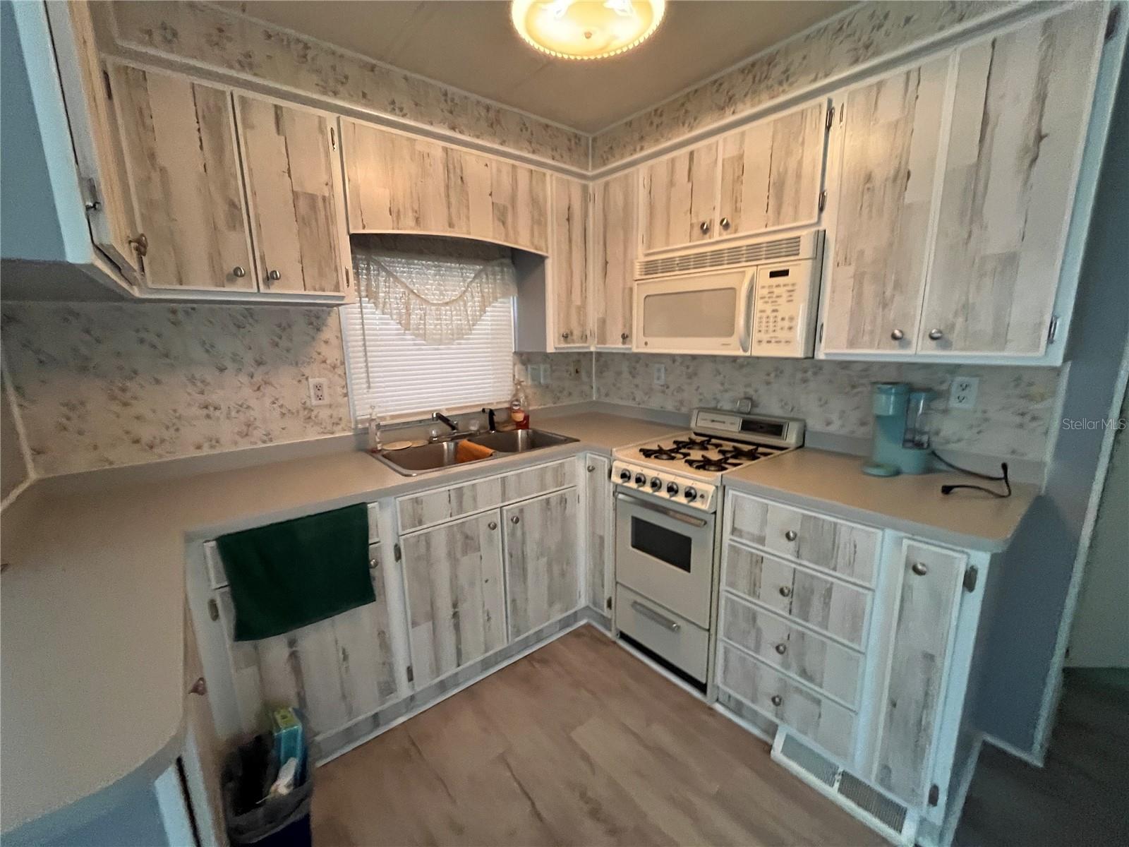 SOUTH SHORE RESORT AN RV CONDO - Residential