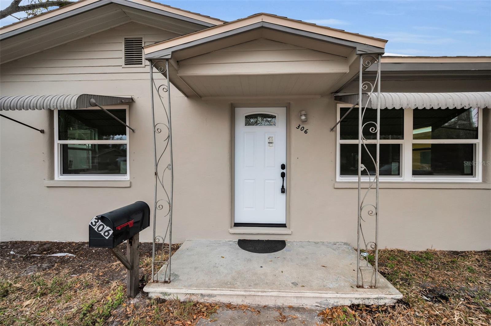 306 S HIGHLAND AVENUE