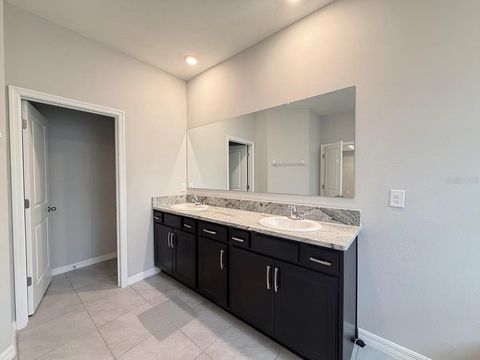 Tiny photo for 535 SE 66th Terrace, Ocala, FL 34472 (MLS # OM727175)