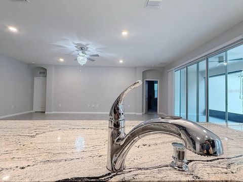 Tiny photo for 535 SE 66th Terrace, Ocala, FL 34472 (MLS # OM727175)
