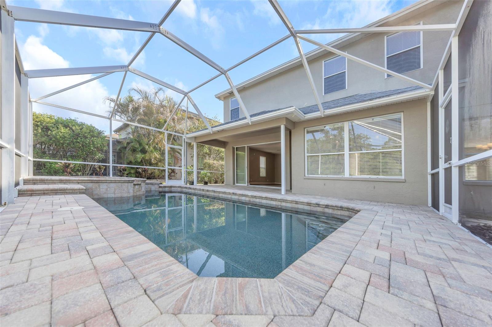 GOLFSIDE - Residential