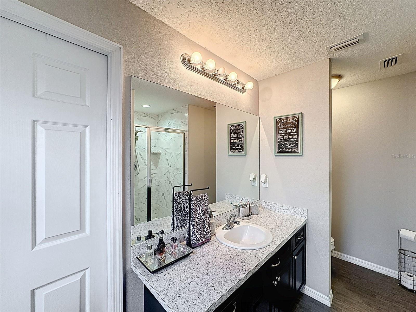 HIGH STREET ESTATES - Residential