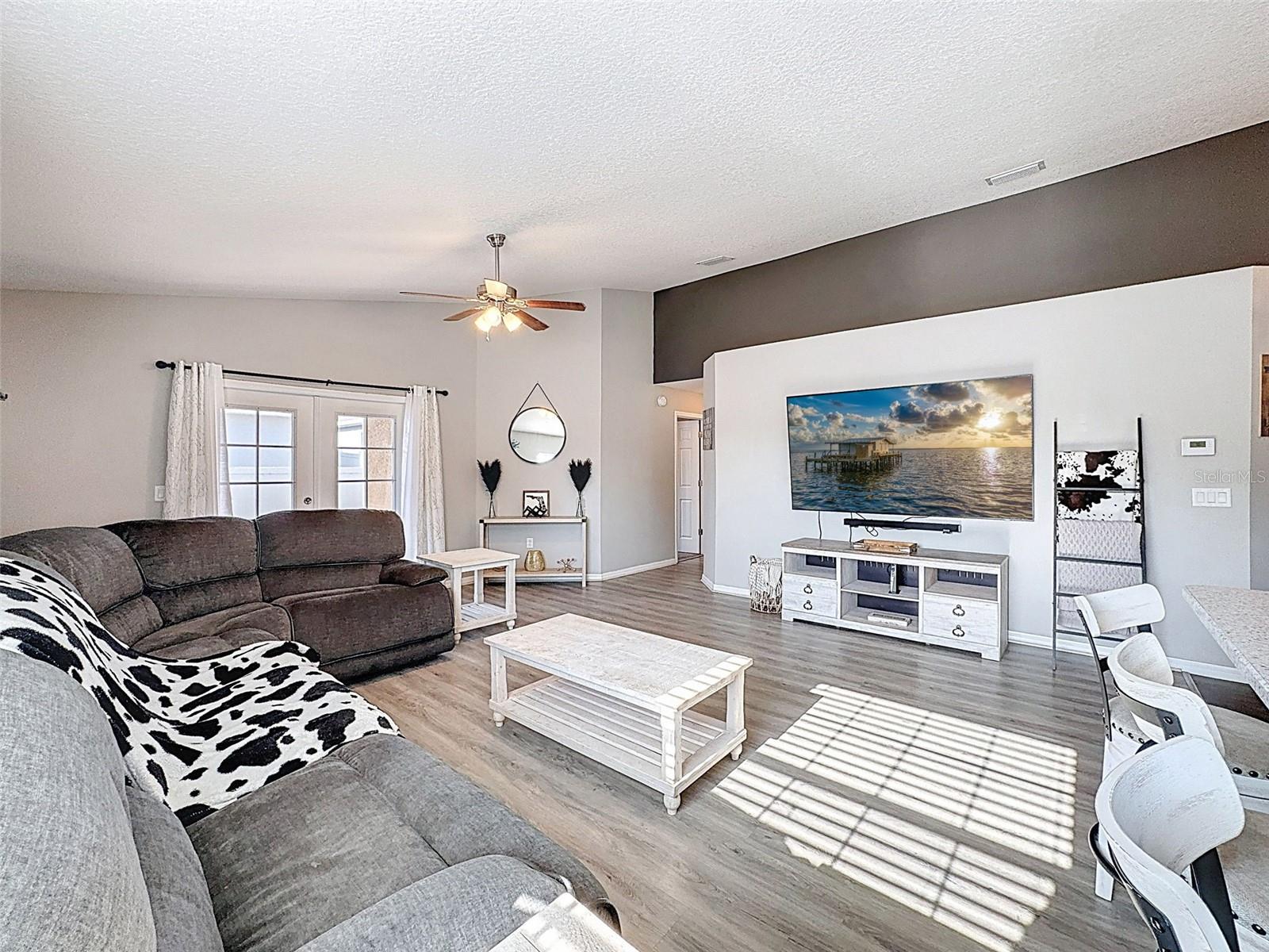 HIGH STREET ESTATES - Residential