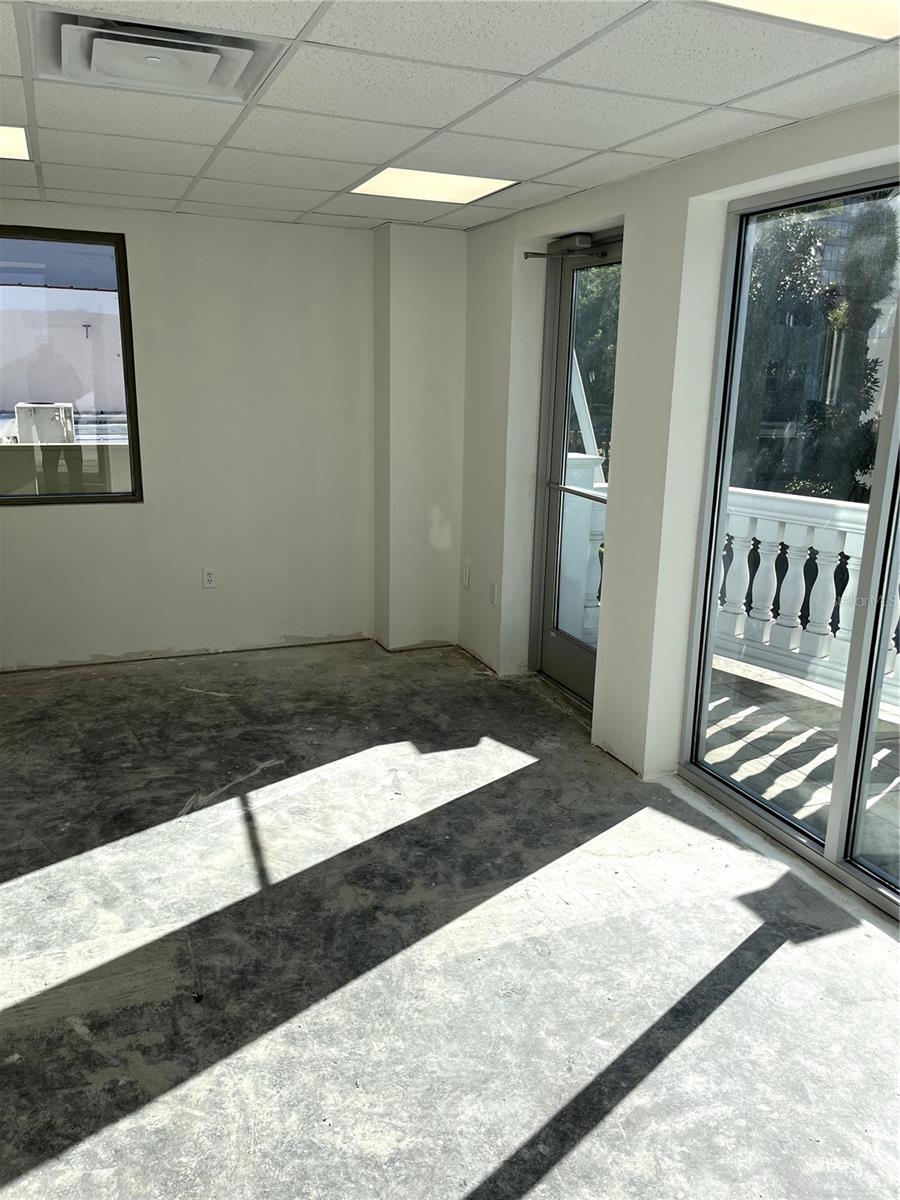 L W COOKS SUB - Commercial Lease