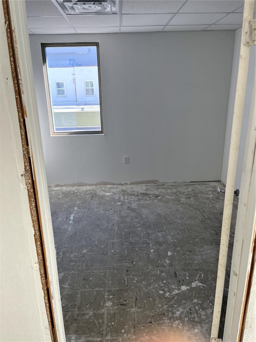 L W COOKS SUB - Commercial Lease