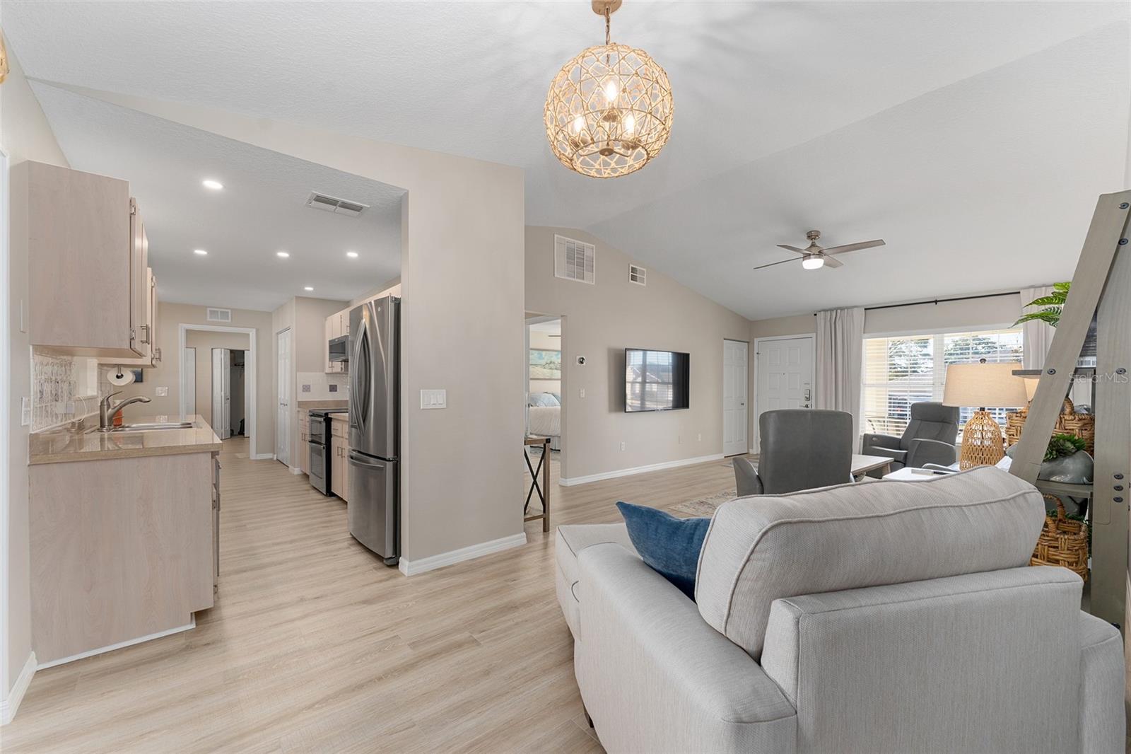 MARION LNDG UN 02 - Residential