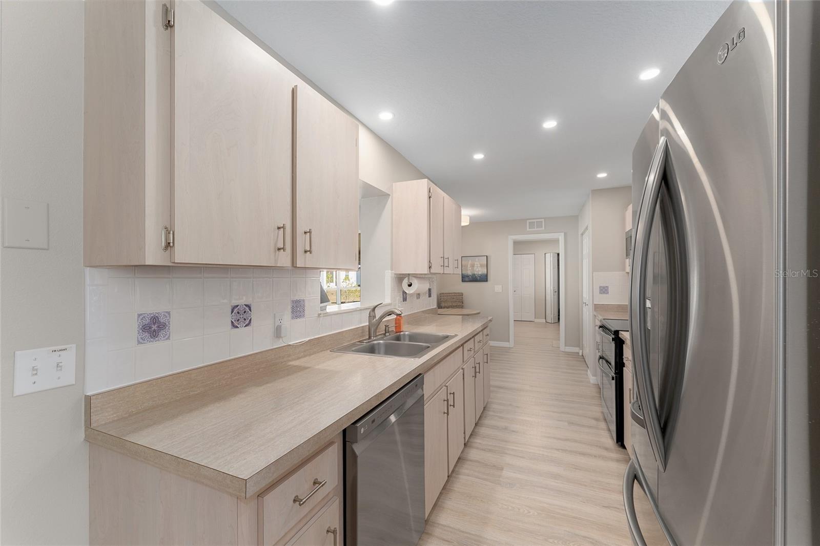 MARION LNDG UN 02 - Residential