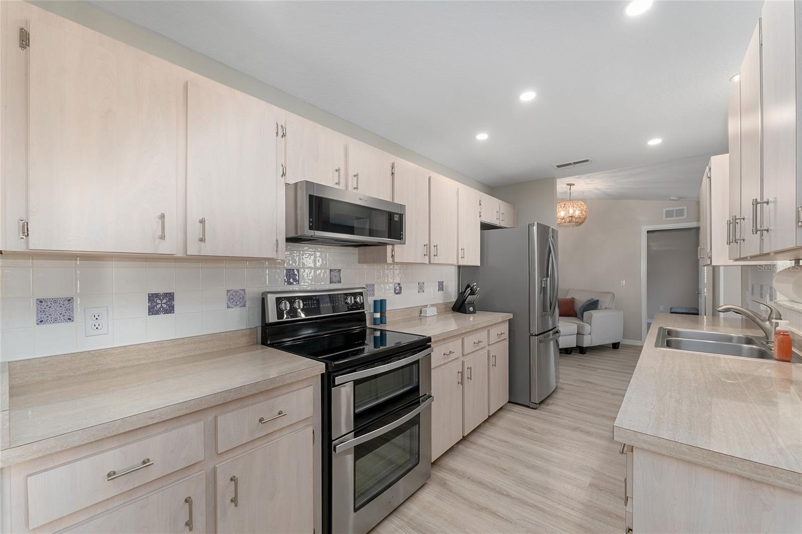 MARION LNDG UN 02 - Residential