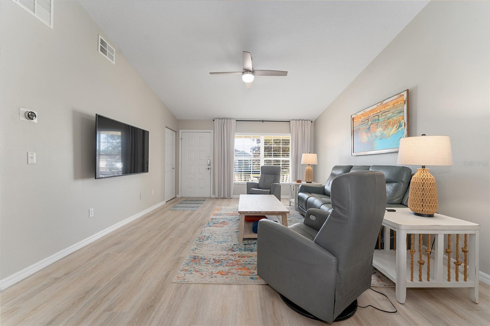 MARION LNDG UN 02 - Residential