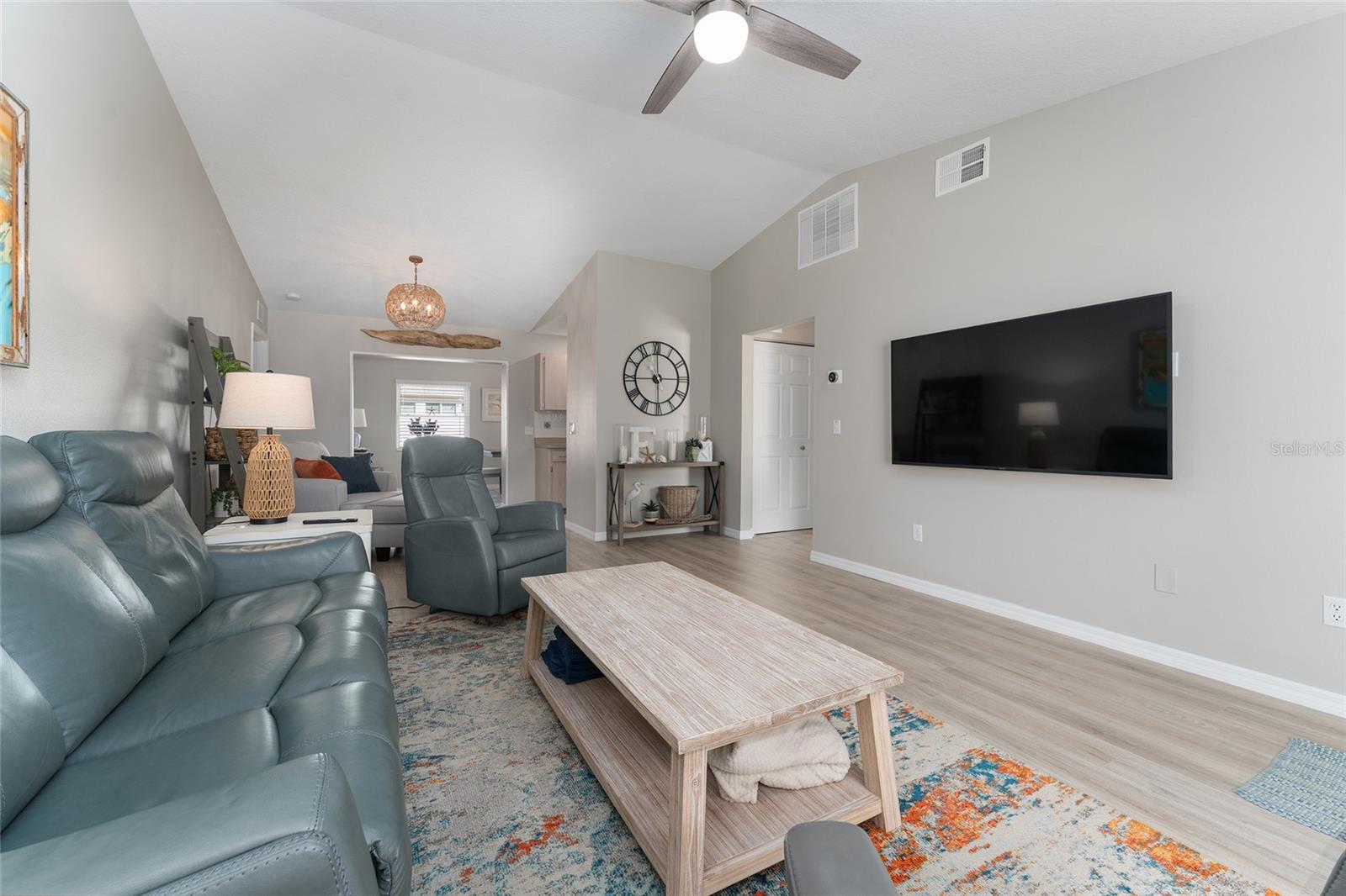 MARION LNDG UN 02 - Residential