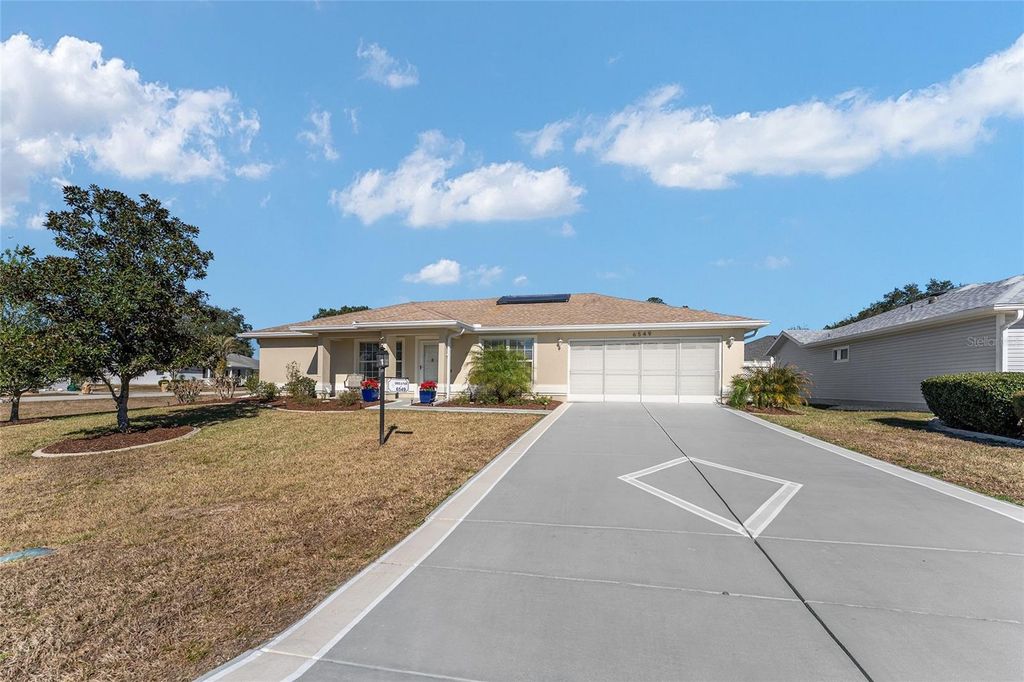 Photo of 6549 SW 84th Place Road, Ocala, FL 34476 (MLS # OM716945)