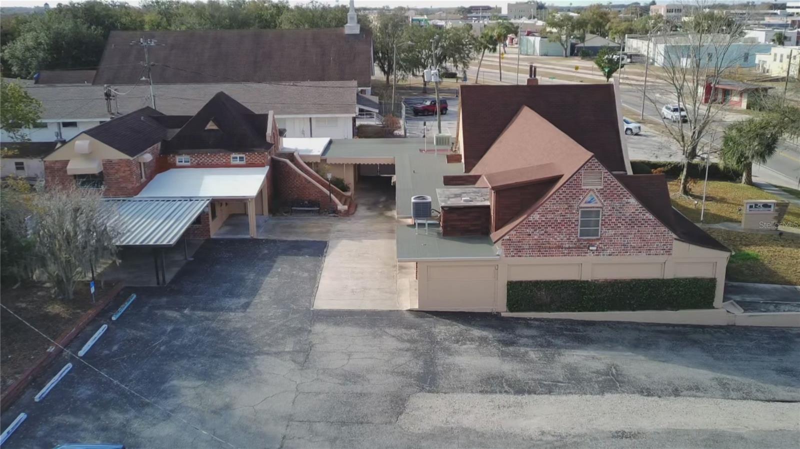 LAKE WALES - Commercial Sale