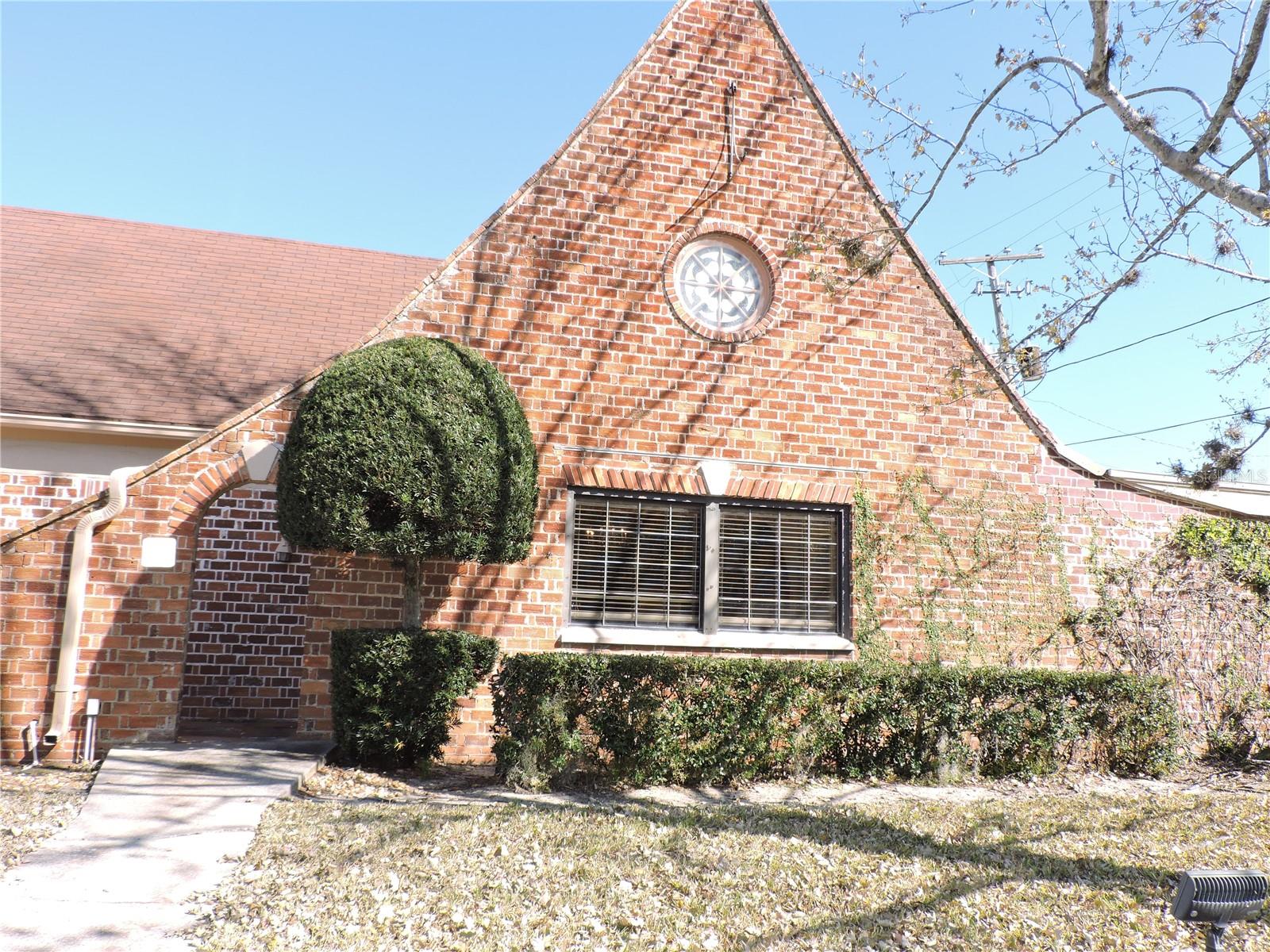 322 SCENIC HIGHWAY N