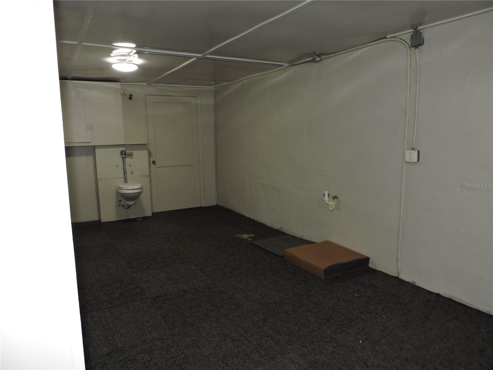 LAKE WALES - Commercial Sale