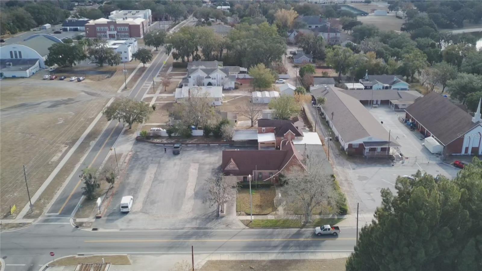 LAKE WALES - Commercial Sale