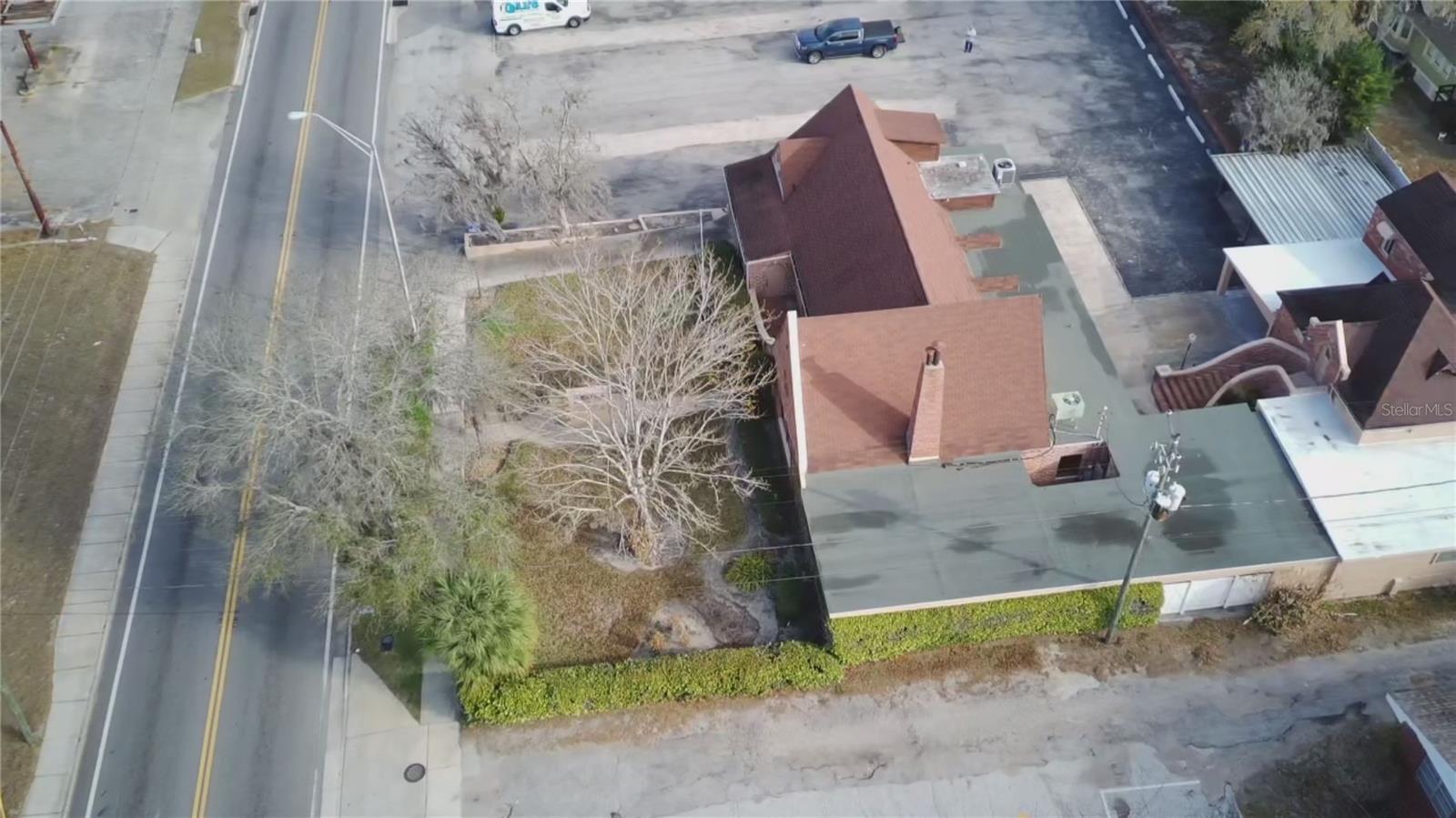 LAKE WALES - Commercial Sale