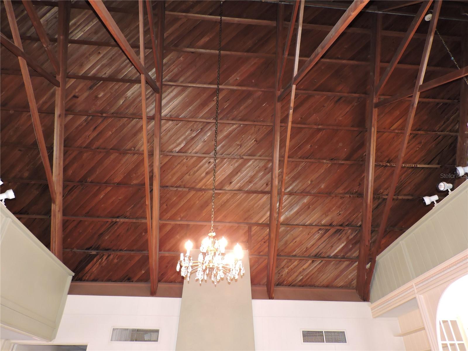 LAKE WALES - Commercial Sale