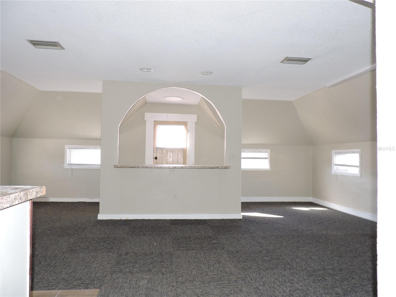 LAKE WALES - Commercial Sale