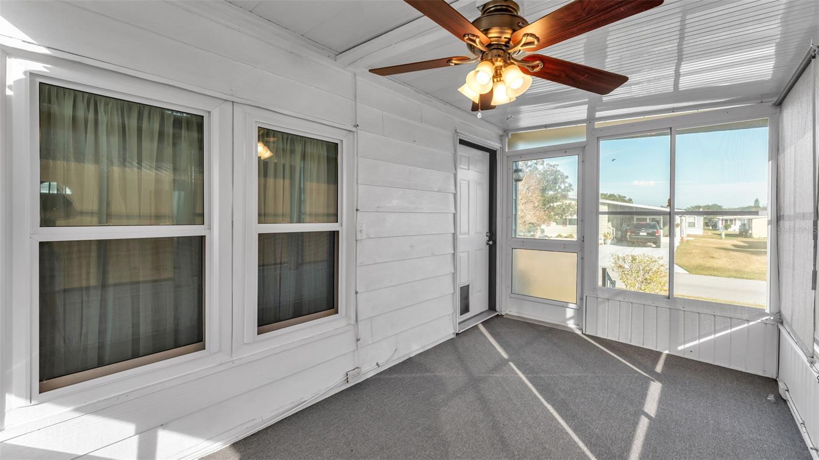 FOXWOOD LAKE ESTATES PH 01 - Residential