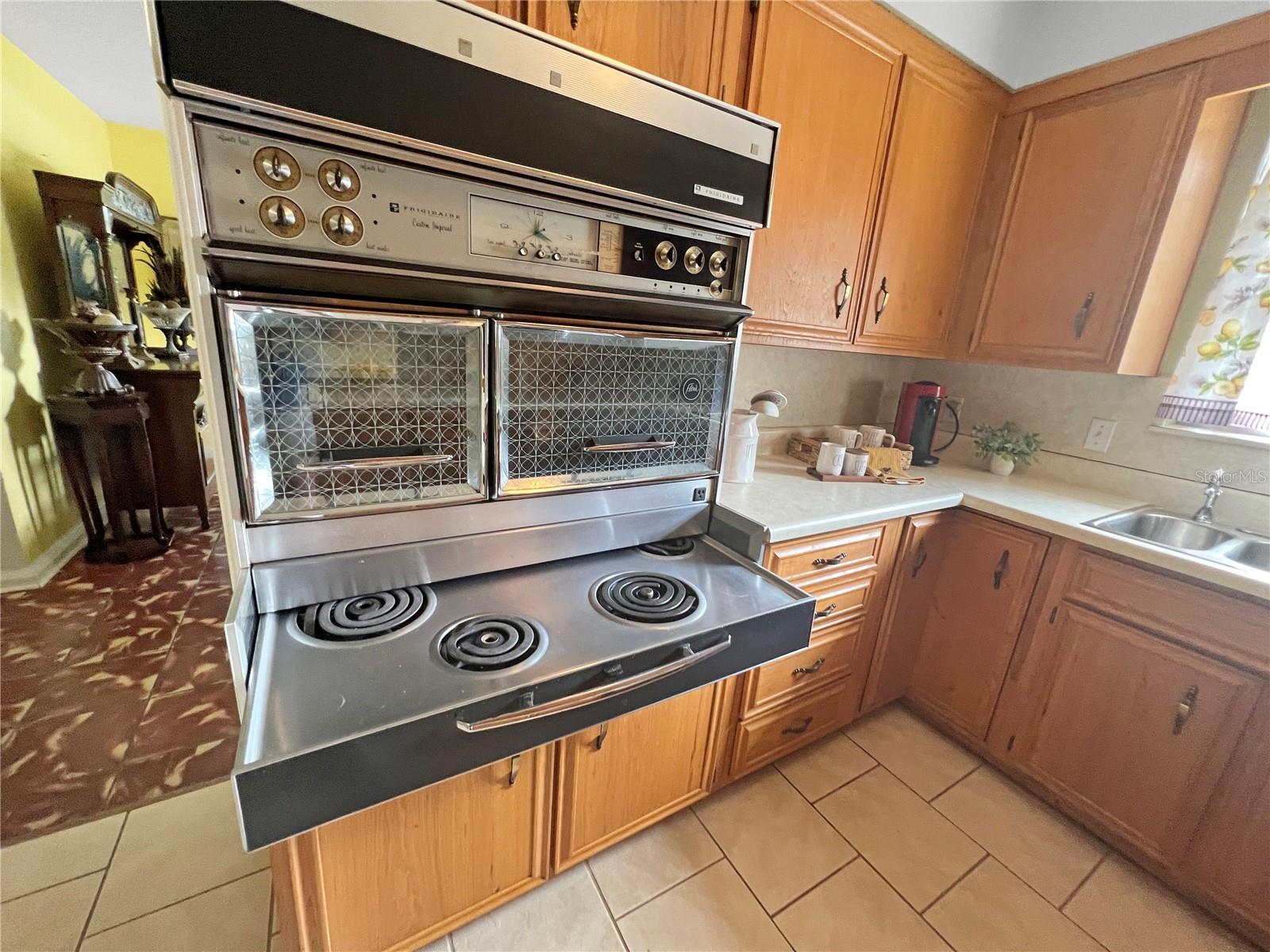 1615 MORNINGSIDE DRIVE