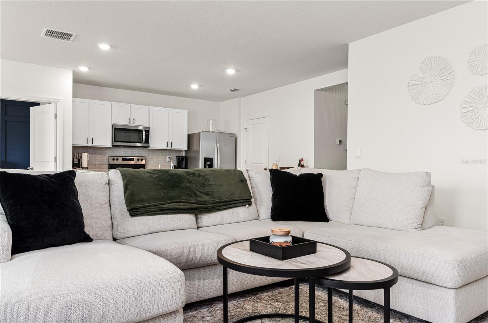AVALON PARK WEST PH 3 - Residential Lease