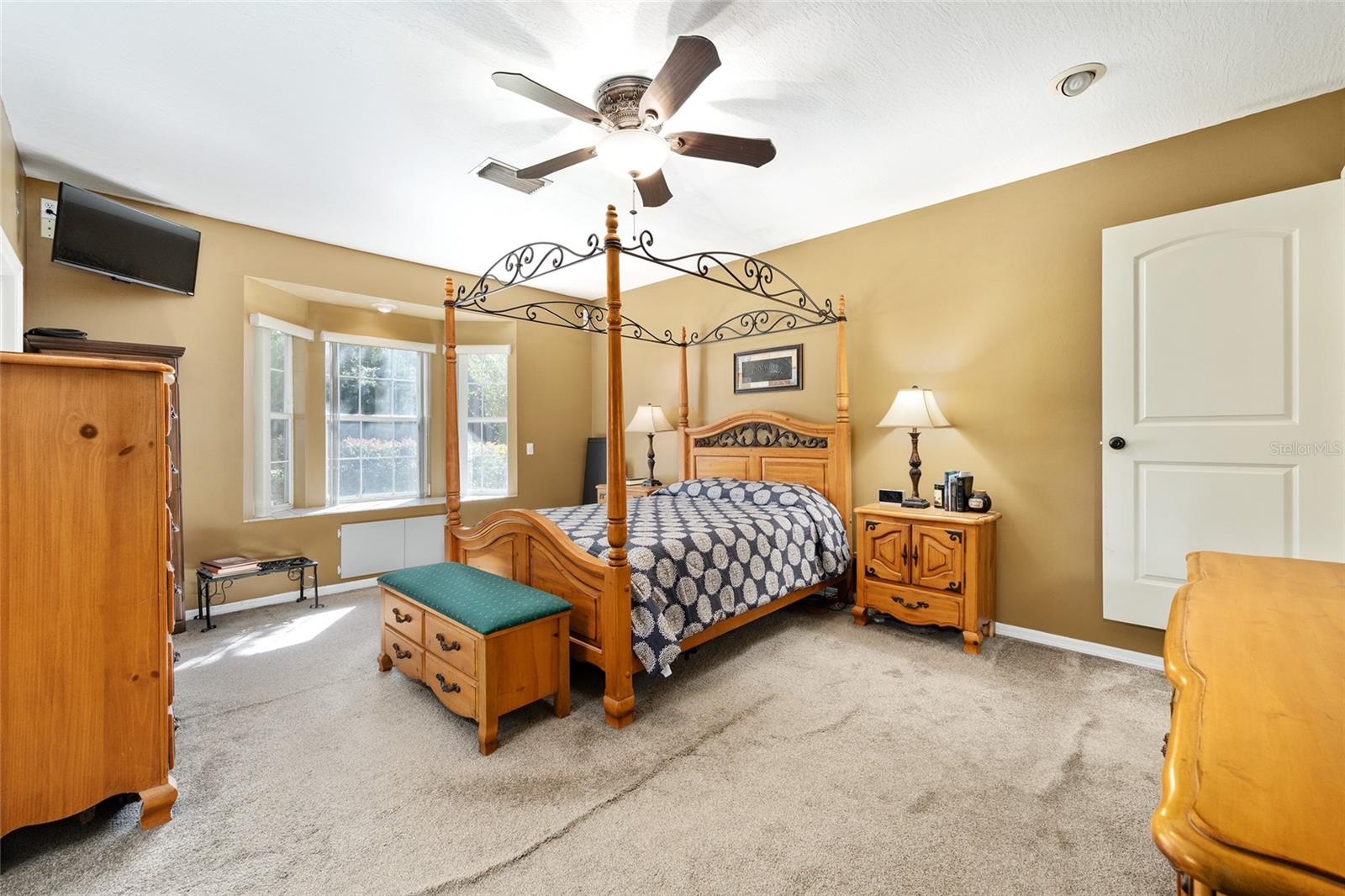 NOT ON LIST - Commercial Sale