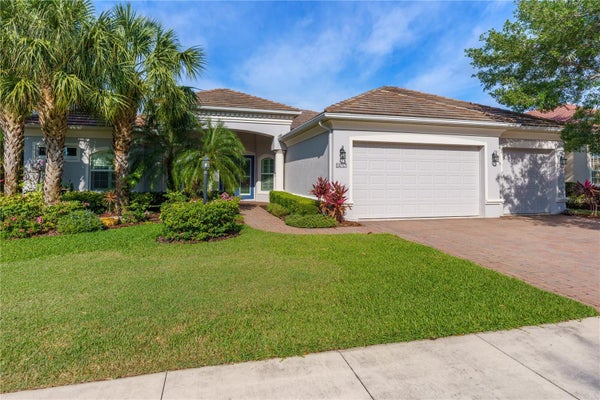 14717 BOWFIN TER, LAKEWOOD RANCH, FL 34202 - Image 225aaa4e5e14e4d99c164e86338618b8/481692507