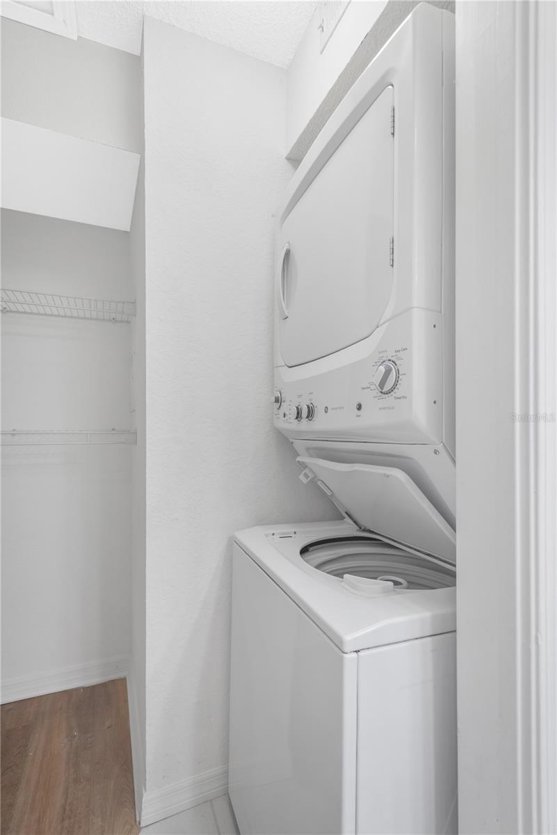 VANTAGE POINT CONDO - Residential