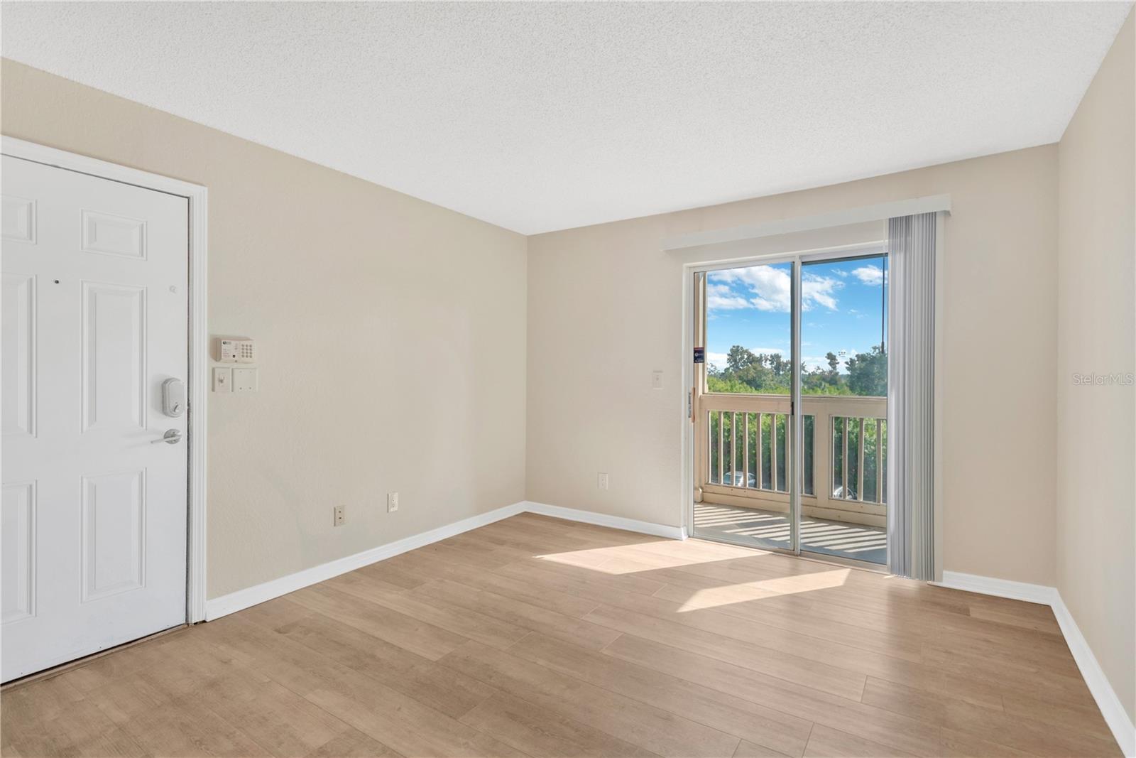 VANTAGE POINT CONDO - Residential