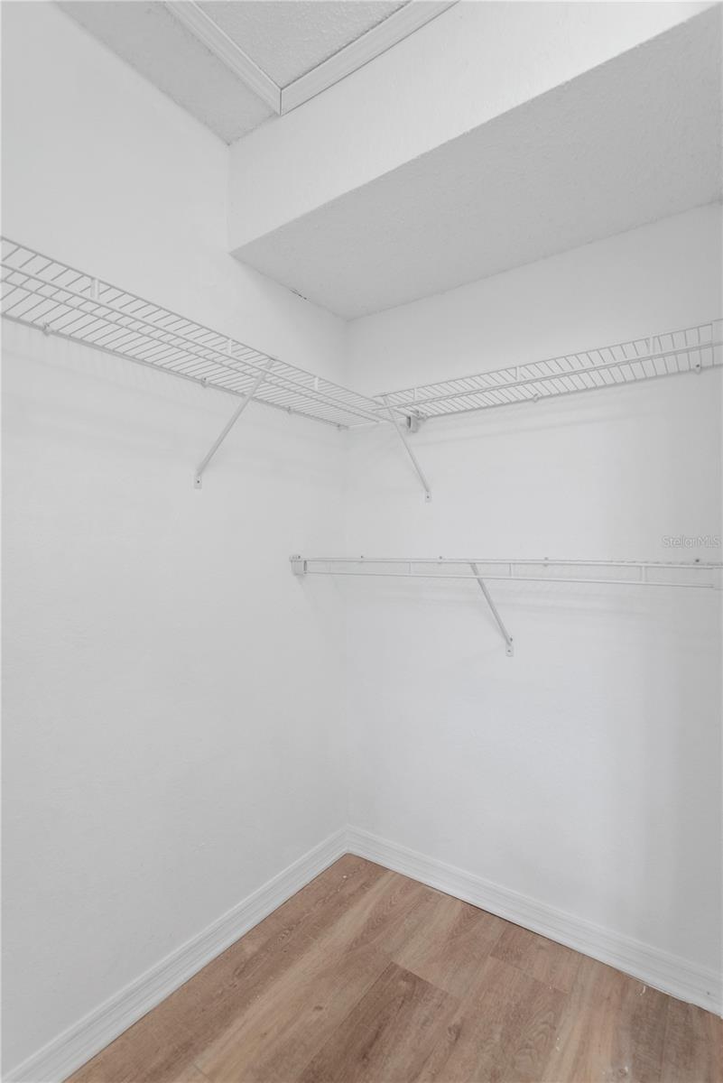 VANTAGE POINT CONDO - Residential