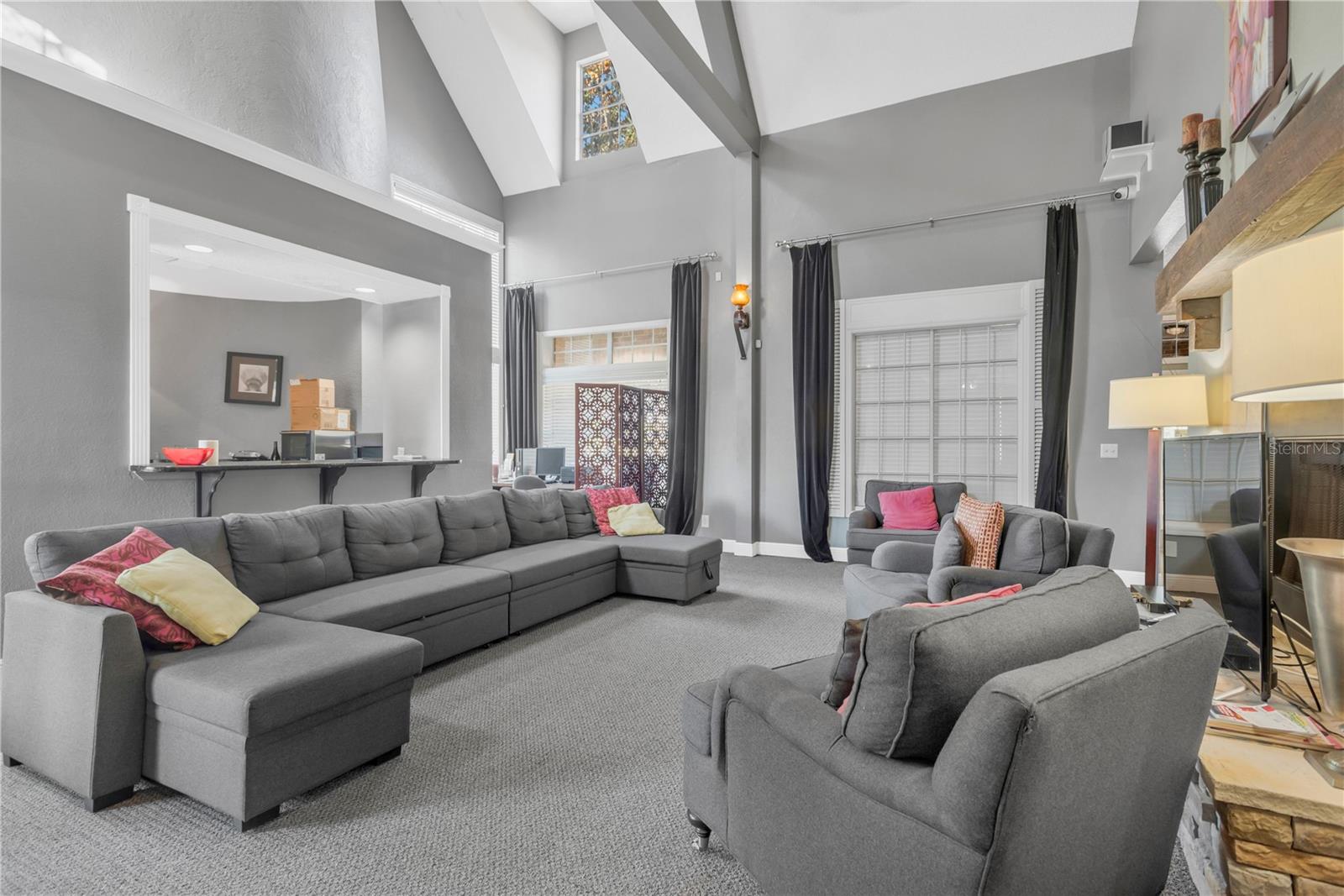 VANTAGE POINT CONDO - Residential