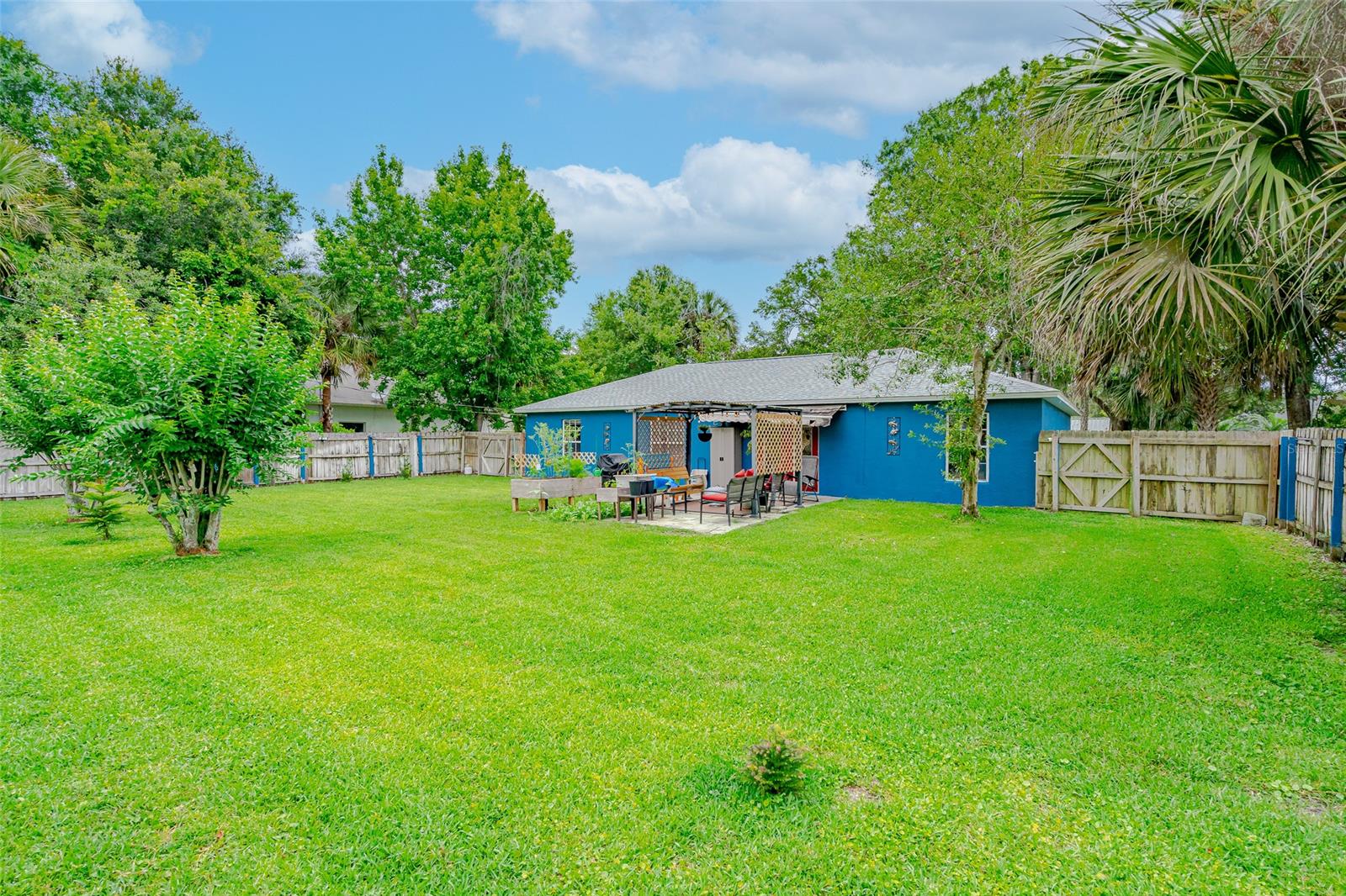 Florida Shores 16 - Residential