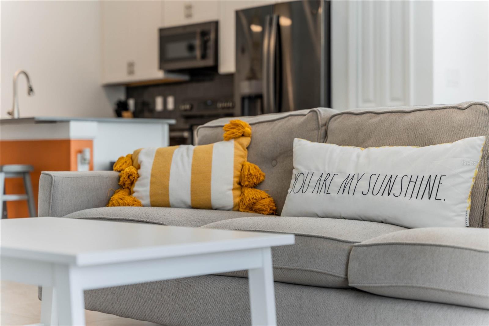 COVE/STOREY LAKE IV - Residential