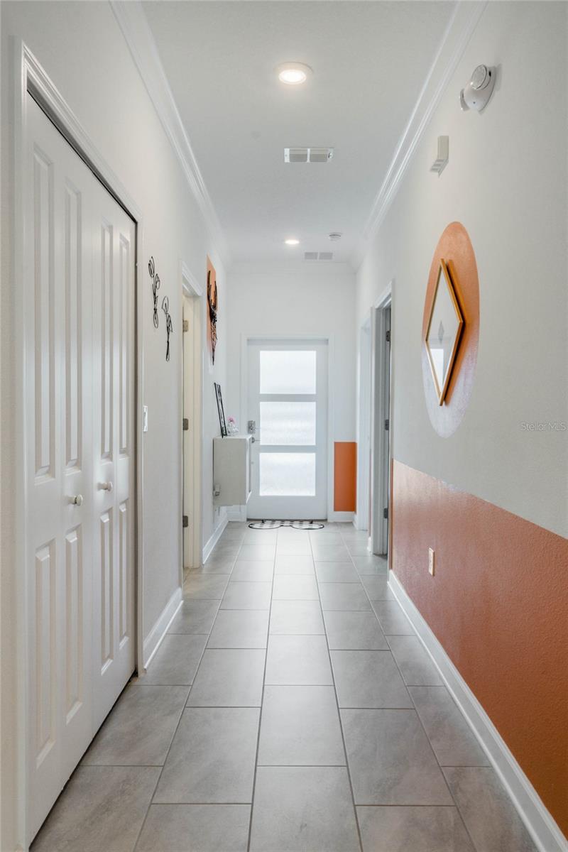 COVE/STOREY LAKE IV - Residential