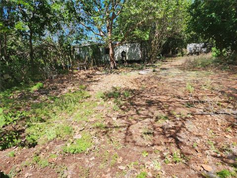 Photo of 16415 SE 210th Terrace, Hawthorne, FL 32640 (MLS # OM722419)