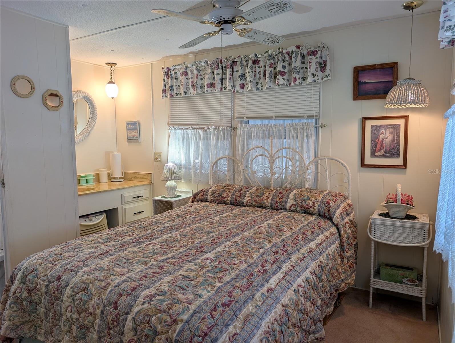 GOLDEN GATE MOBILE HOME PARK UNREC - Residential