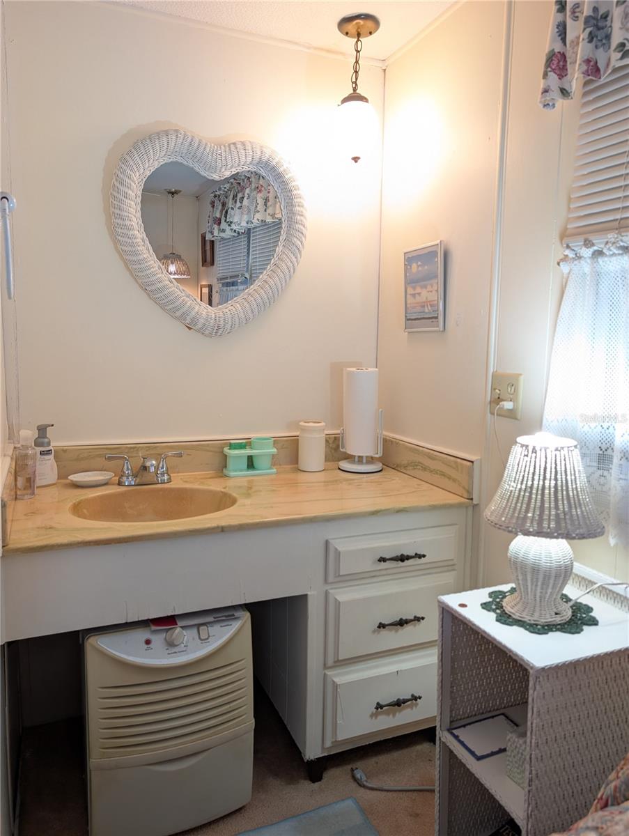 GOLDEN GATE MOBILE HOME PARK UNREC - Residential