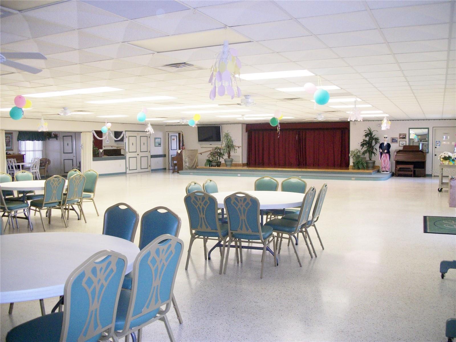 GOLDEN GATE MOBILE HOME PARK UNREC - Residential